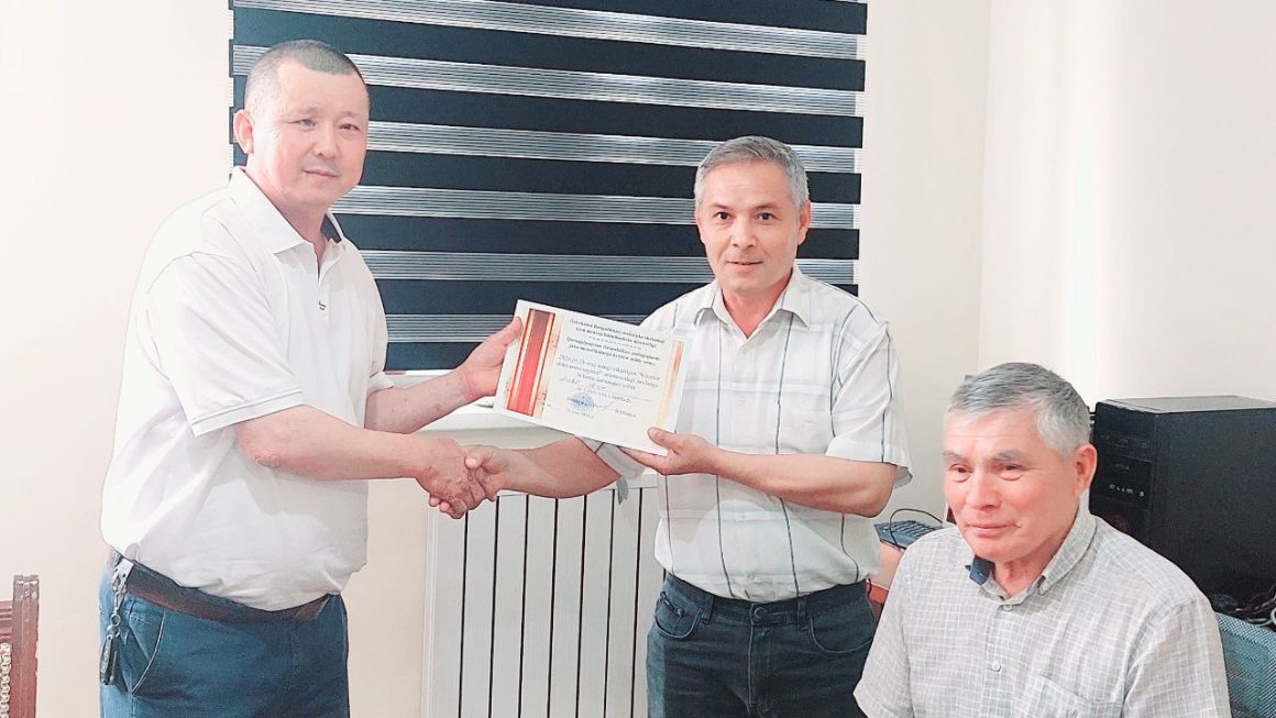 Ko‘p kitob o‘qigan tinglovchi “tashakkurnoma” bilan taqdirlandi