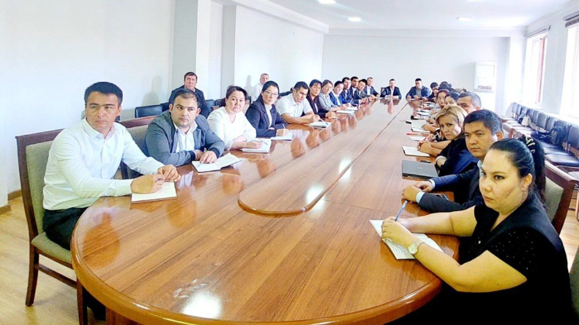 Qoraqalpog’iston Respublikasi Pedagogik mahorat markazida Aniq fanlar yoʻnalishida master-trener va mentor-oʻqituvchilar uchun oʻquv jarayonlari boshlandi