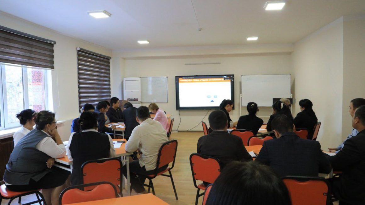 “Kásiplik rawajlanıw kúni” hám “Kásiplik rawajlanıw saatı” ilajlarınıń birinshi basqıshı dawam etpekte