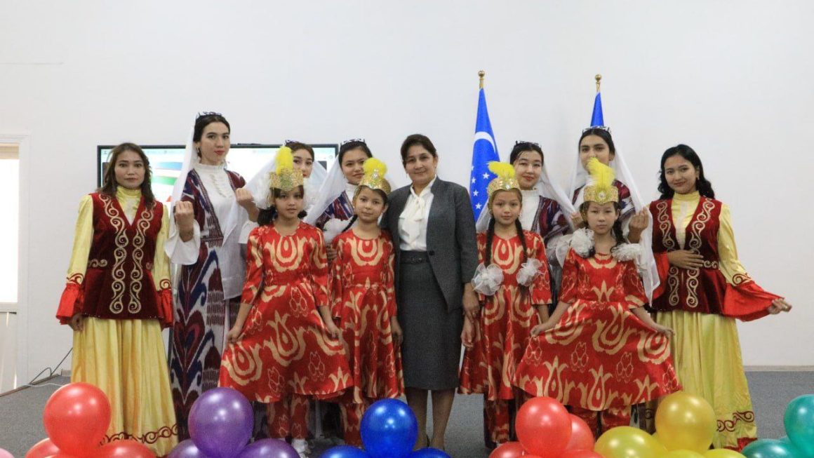 «O’zbek tiliga ehtirom» mavzusida bayram tadbiri o’tkazildi