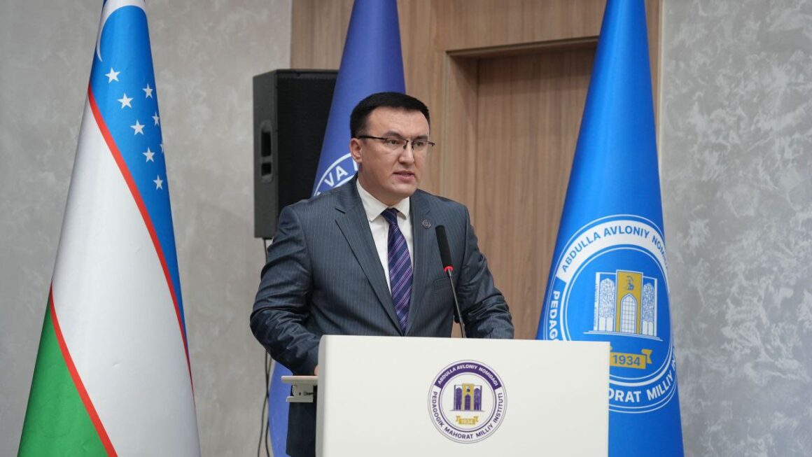 “Kásiplik rawajlanıw kúni” hám “Kásiplik rawajlanıw saatı” dawam etpekte
