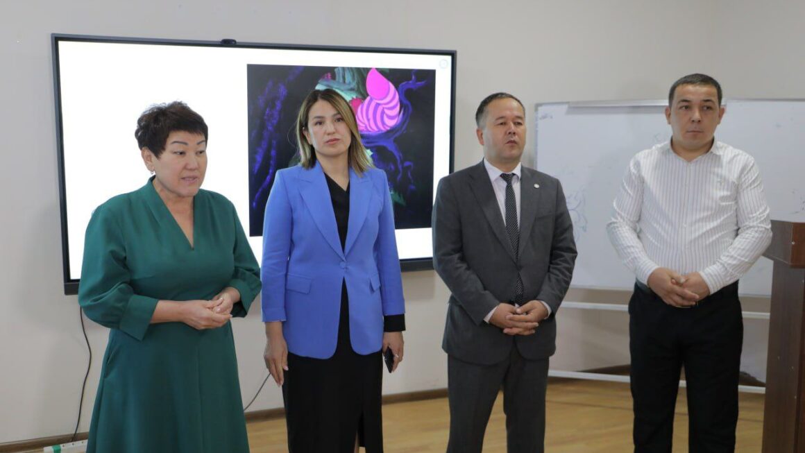 Qaraqalpaqstan Respublikasında 2025-2026-oqıw jılı ushın “Kásiplik rawajlanıw kúni” hám “Kásiplik rawajlanıw saatı” ilajlarına start berildi
