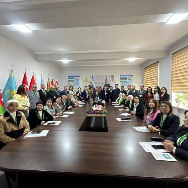 Xorijiy hamkorlik doirasida qoraqalpog‘istonlik pedagoglar Ozarbayjonda tajriba oshirmoqda