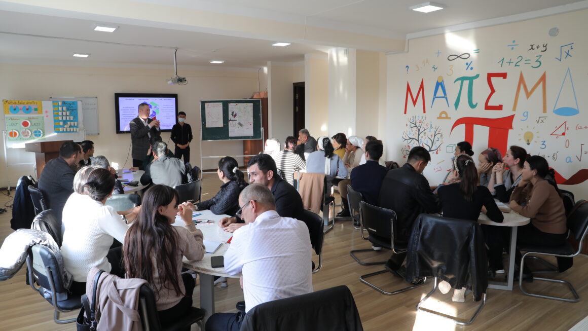 “Korrupciyaǵa qarsı gúresiwdiń zamanagóy qatnasları” atamasında ashıq sabaq bolıp ótti