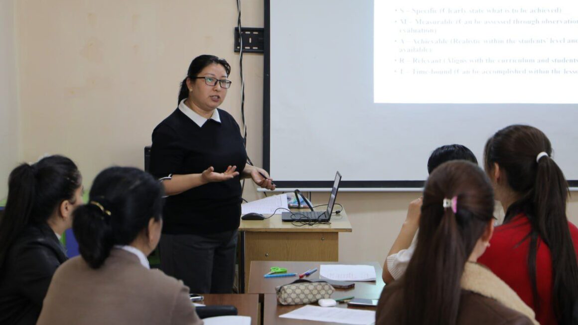 Pedagogik mahorat markazida 100 soatlik malaka oshirish kurslari boshlandi
