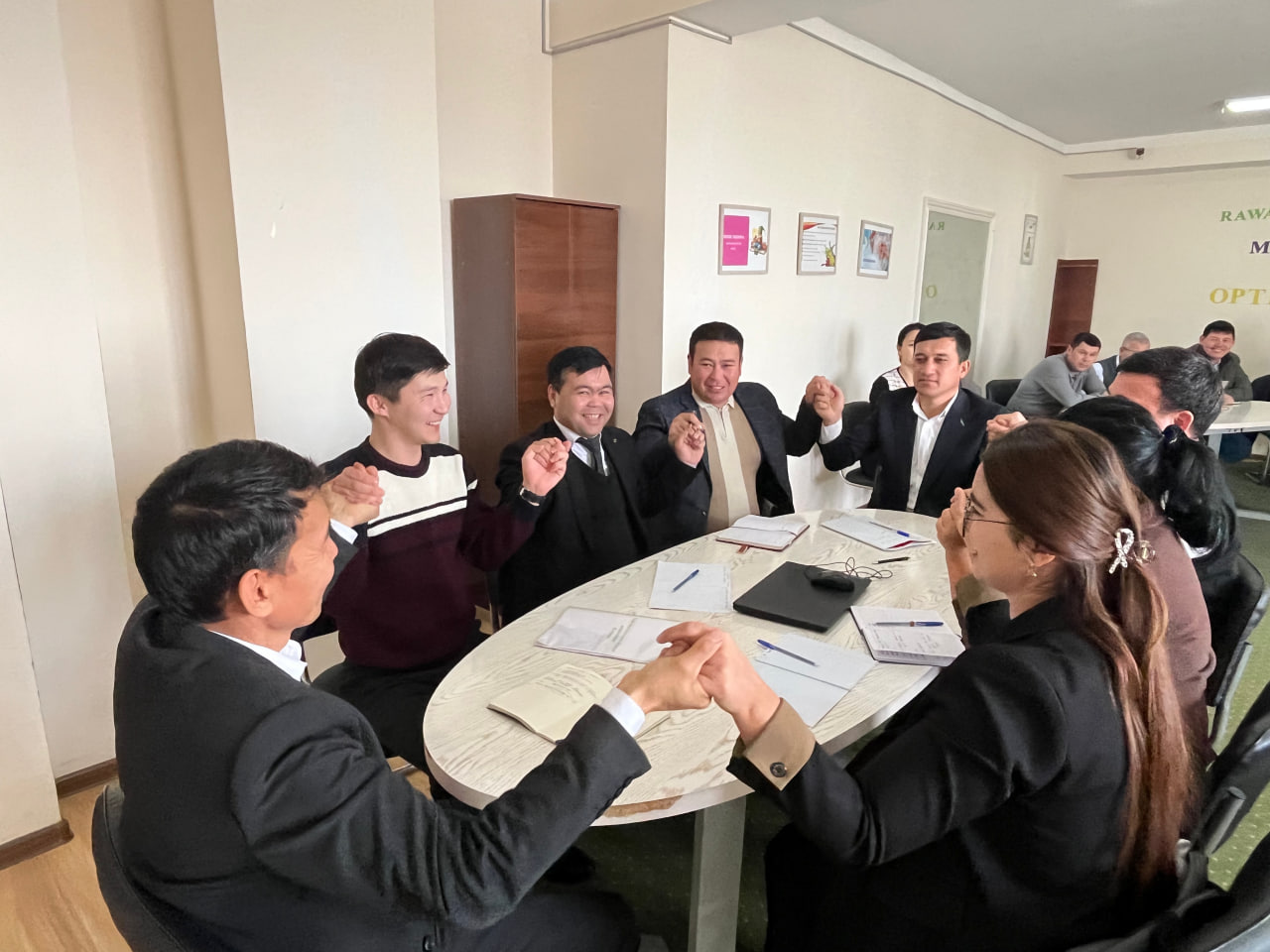 Pedagogikalıq sheberlik orayında “Zakovat” intellektuallıq oyını bolıp ótti