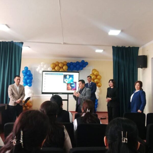 Qońırat rayonında “Metodikalıq tur” ilajı ótkerildi