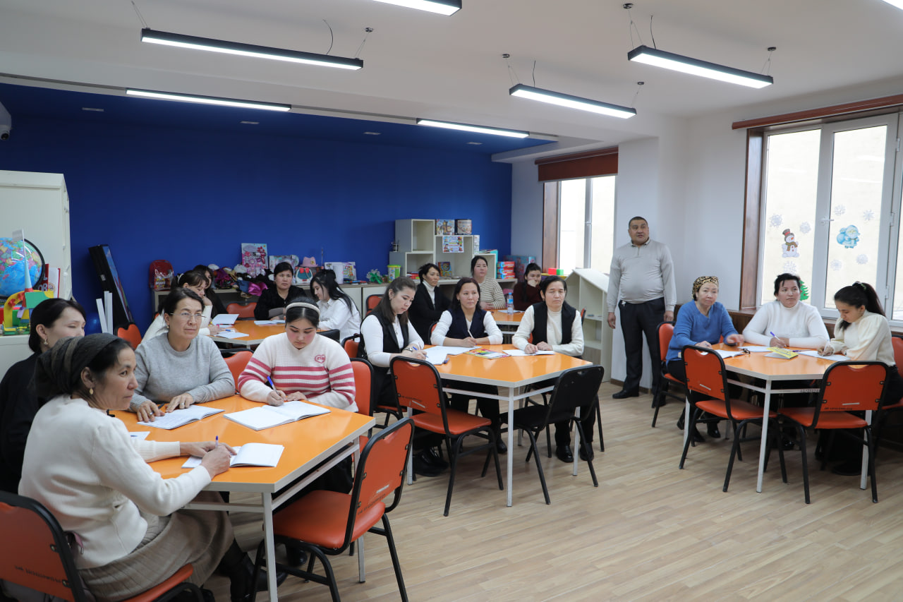 Pedagoglar ushın fevral ayı oqıw sabaqları baslandı