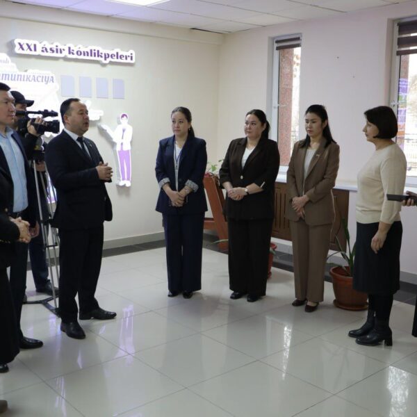 #press_tur “Kásiplik rawajlanıw kúni” hám “Kásiplik rawajlanıw saatı” ilajları boyınsha press-tur shólkemlestirildi