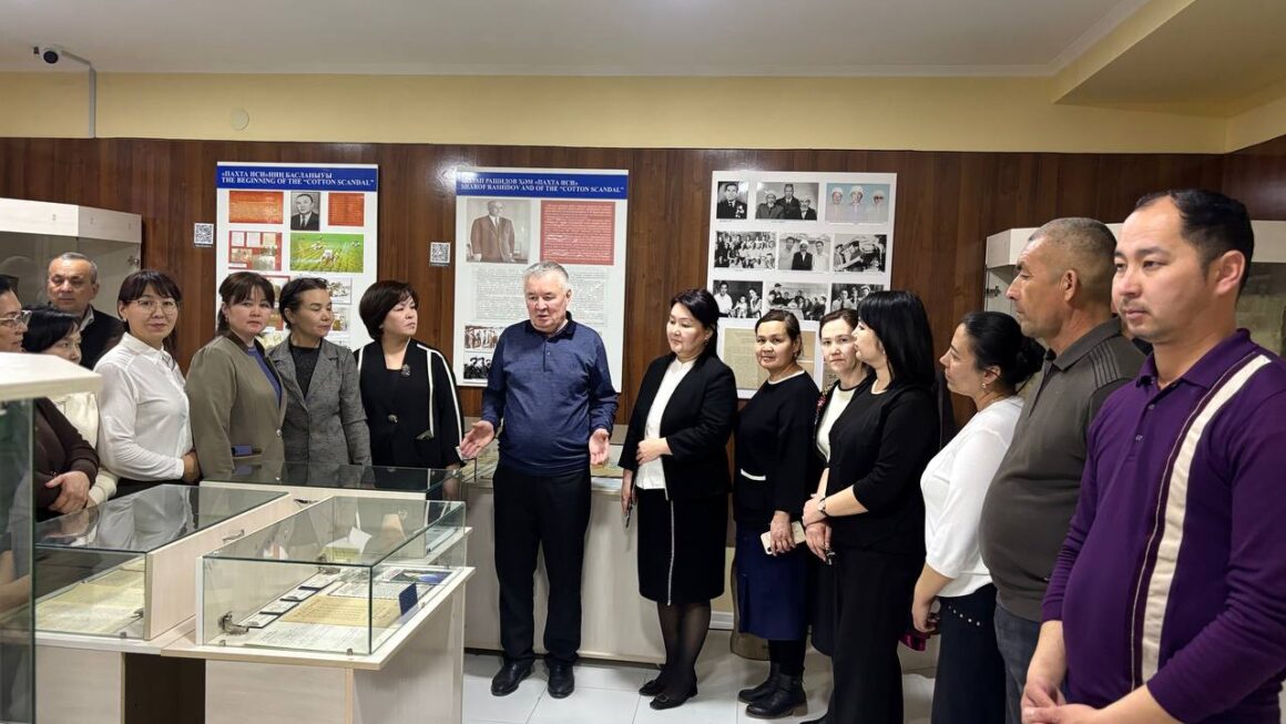 Repressiya qurbanları esteligine baǵıshlanǵan “Keleshek saatı” sabaqları