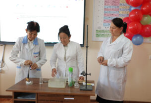 “Kimyo olamiga sayohat” nomli ma’naviy-ma’rifiy tadbir o‘tkazildi