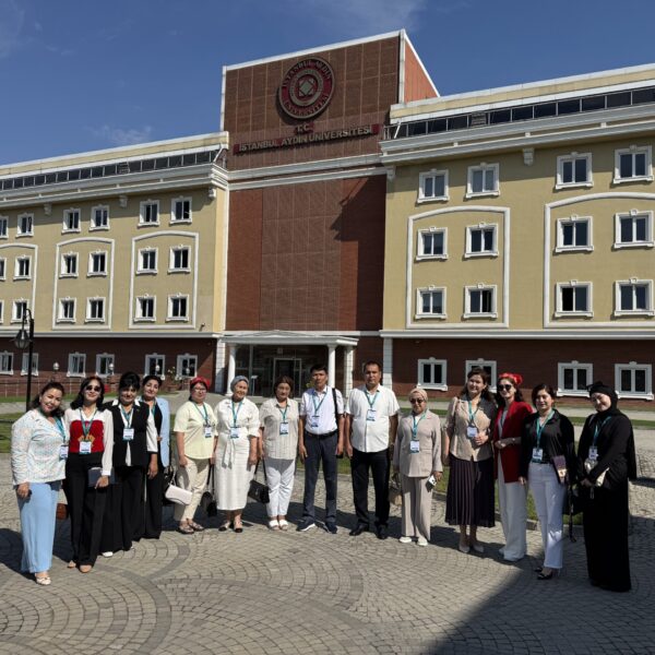 #Xalıqaralıq_birge_islesiw Xalıqaralıq tájiriybe almasıw: oraydıń professor-oqıtıwshıları Stambulda